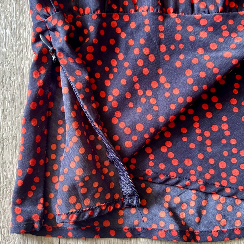 Forever 21 Red and Blue Dotted Blouse Large - Picture 5 of 6